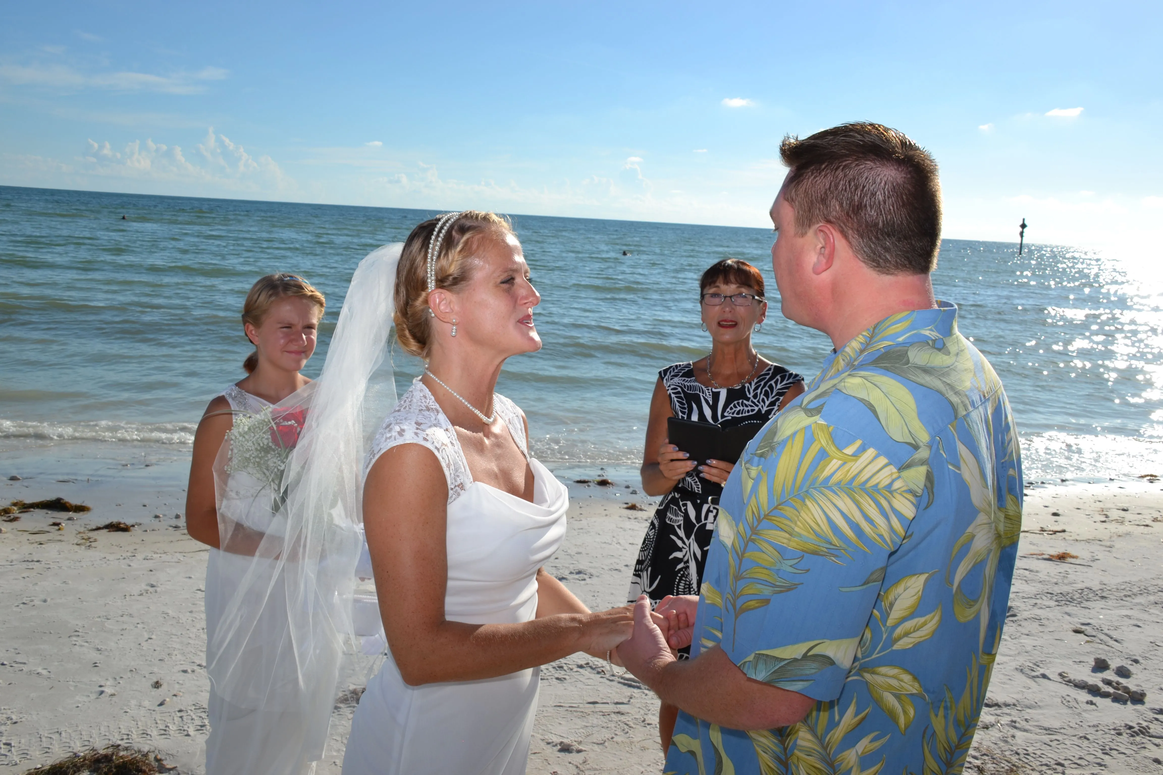 7703 wedding flowers