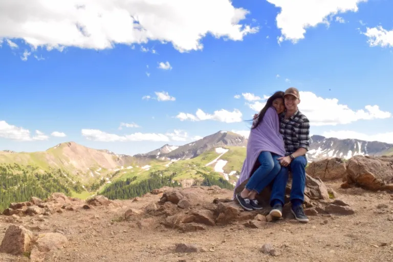 /img/7711-romantic-walks-aspen.webp