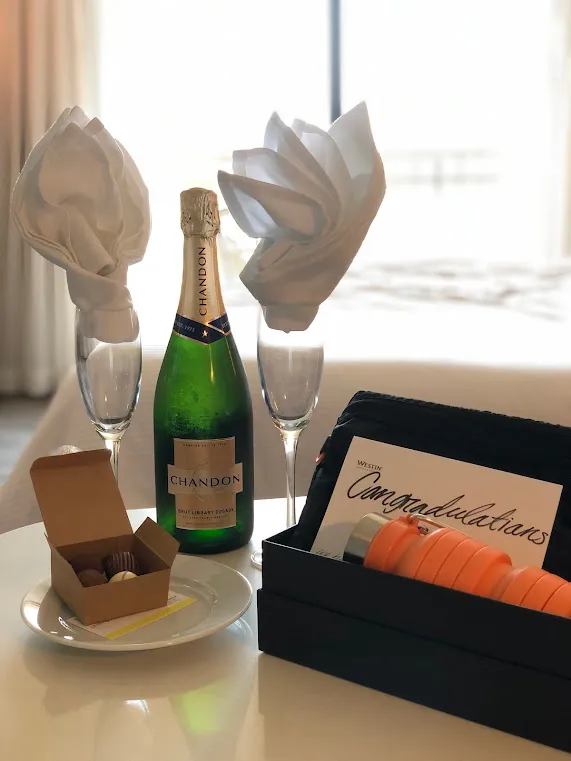 7715 paris honeymoon