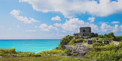 /img/7717-honeymoon-destination-jamaica.webp