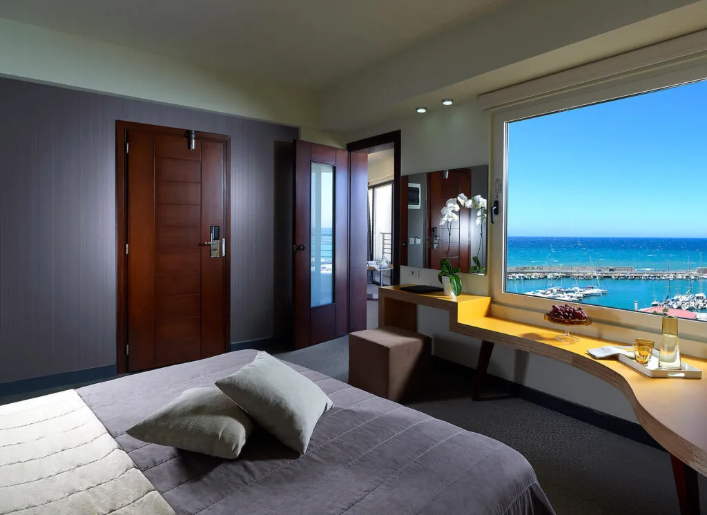 7726 rhodes honeymoon