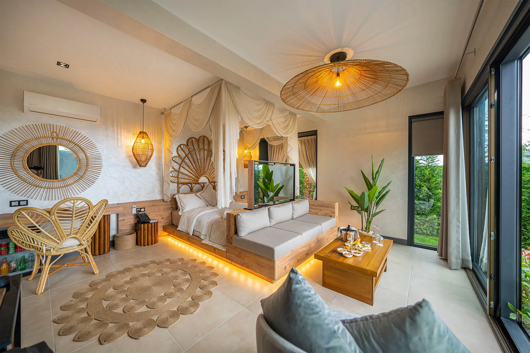 7775 private honeymoon couple