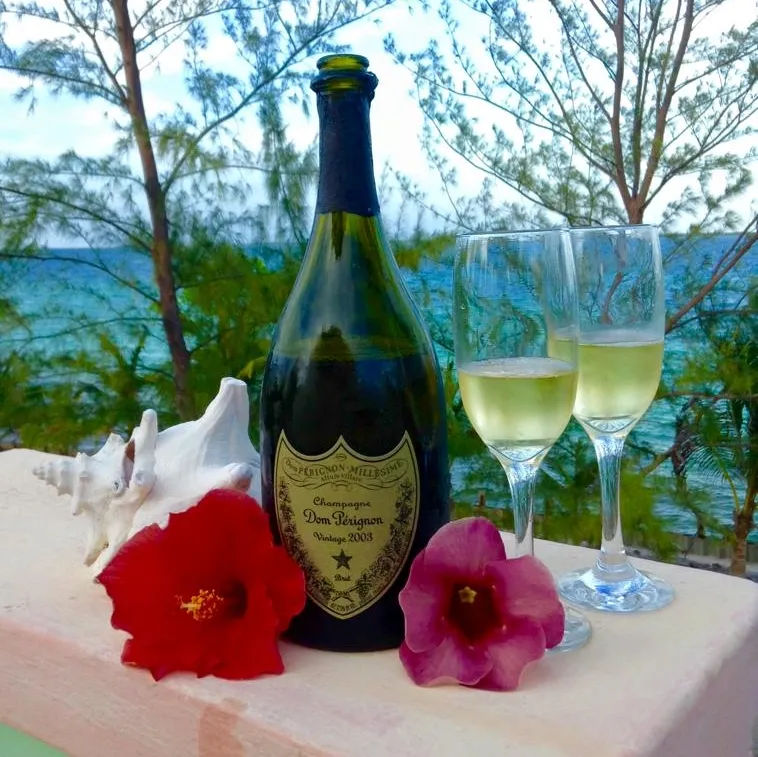 /img/7793-belize-honeymoon-budget.webp