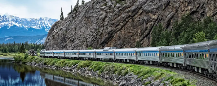 7795 train honeymoon dining
