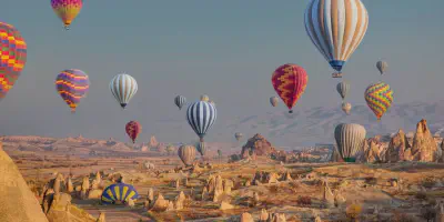 /img/7798-budget-travel.webp