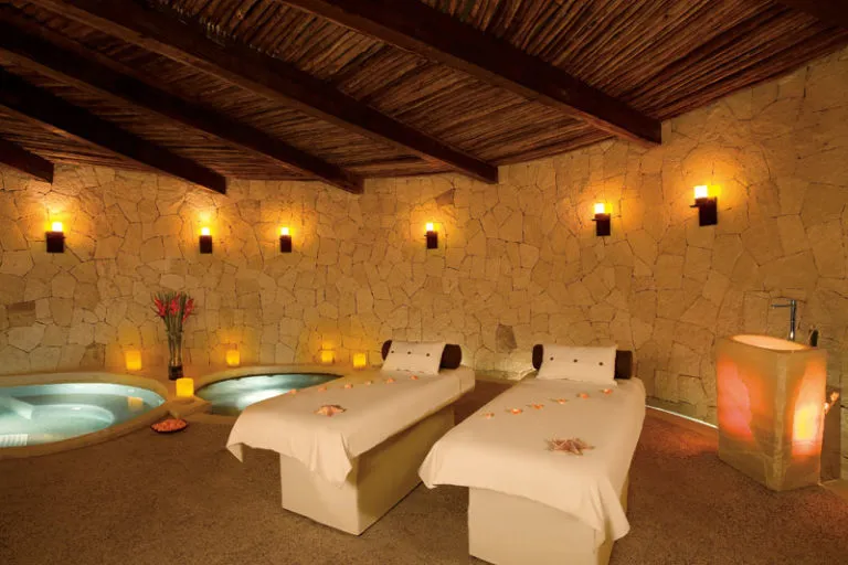 7812 all inclusive resort pool
