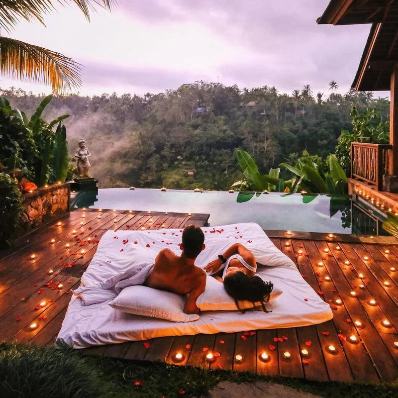 7813 ritz carlton bali