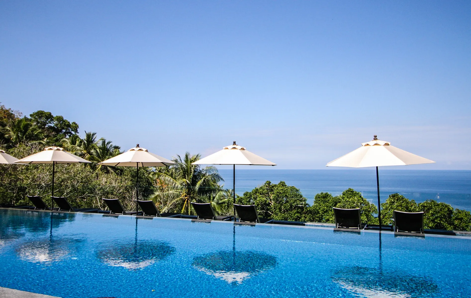 7814 romantic hotel phuket
