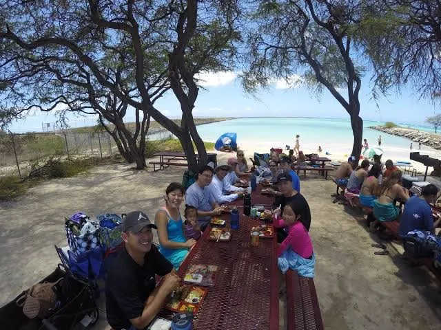 7839 honeymoon beach hickam restaurant