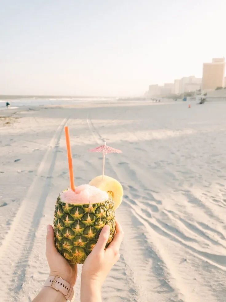 /img/7840-myrtle-beach-honeymoon-activities.webp