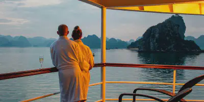 /img/7844-honeymoon-memories.webp
