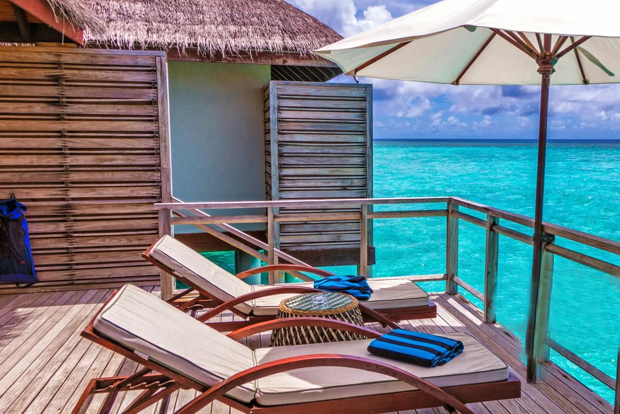 7846 maldives honeymoon packing
