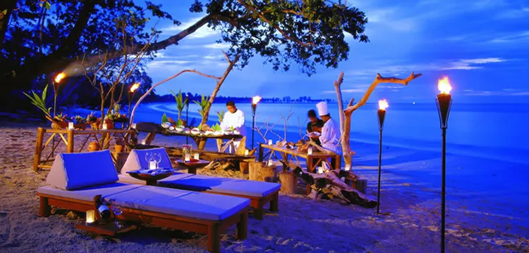 7851 sentosa island honeymoon