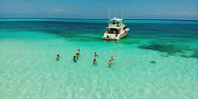 /img/7852-honeymoon-packing.webp