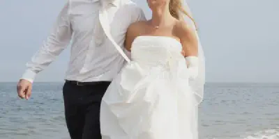 /img/7873-romantic-honeymoon.webp