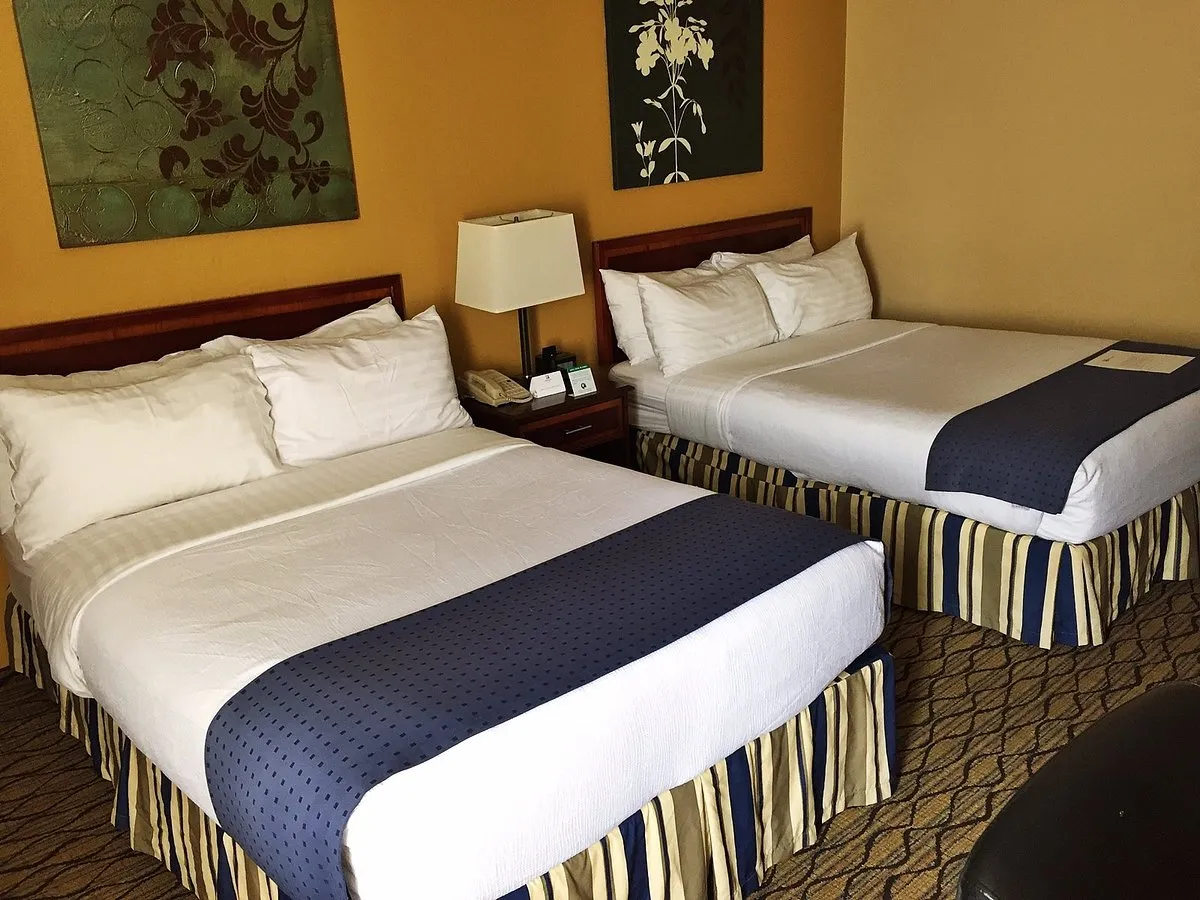 7880 langham chicago suite