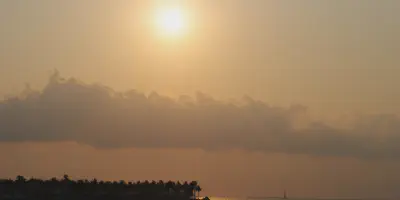 /img/7895-key-west-couple-activities.webp