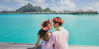 /img/7898-island-hopping.webp