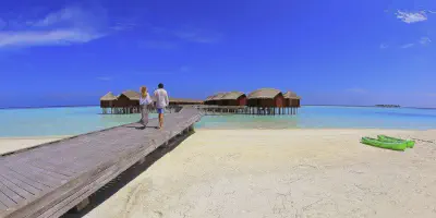 /img/7901-maldives-budget-travel.webp