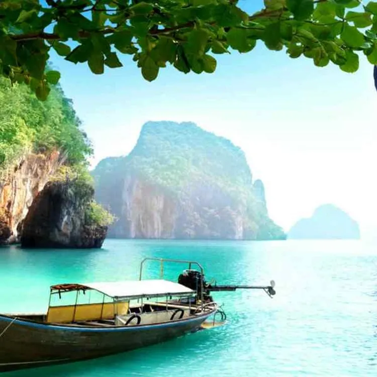 /img/7923-thailand-couple.webp
