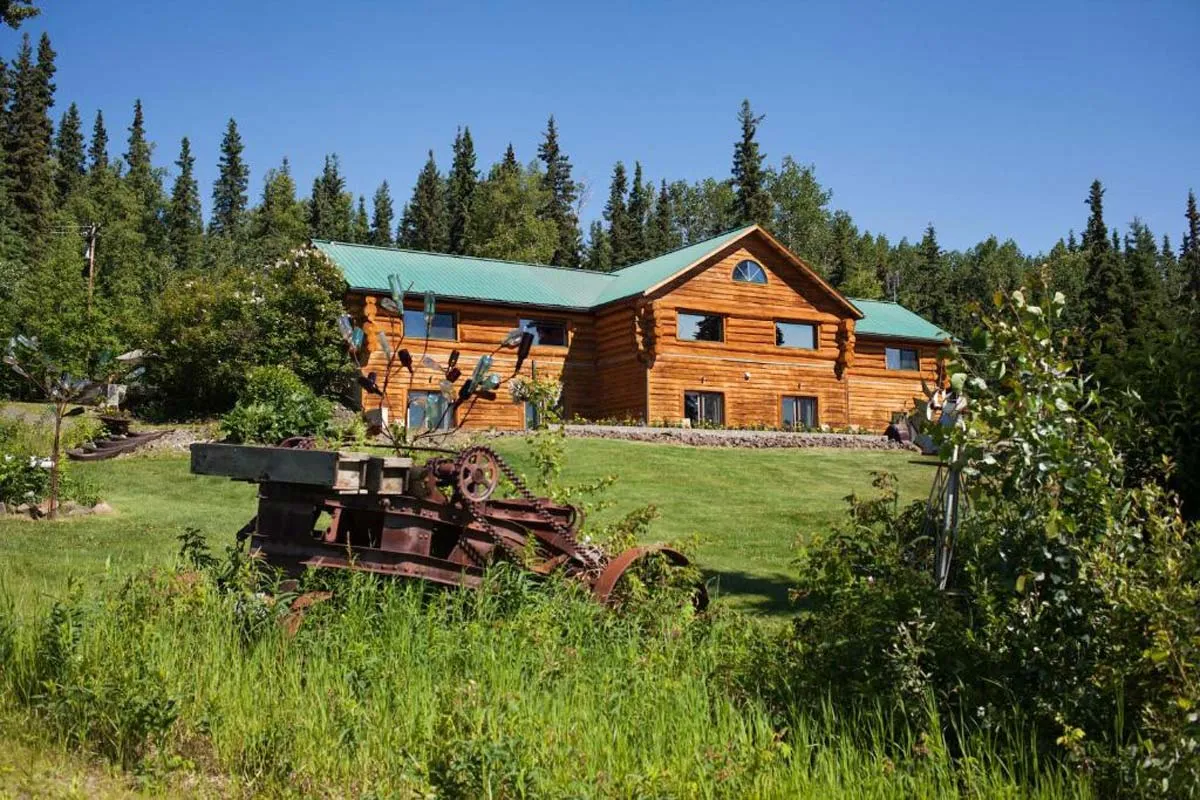 7949 alaska hiking