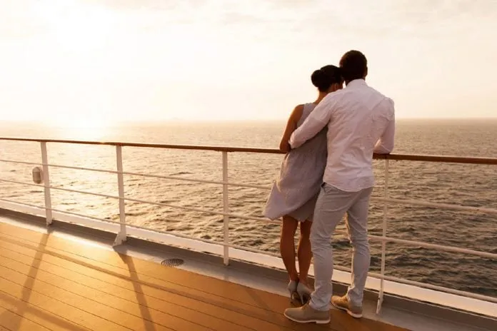 7953 cruise ship cabin