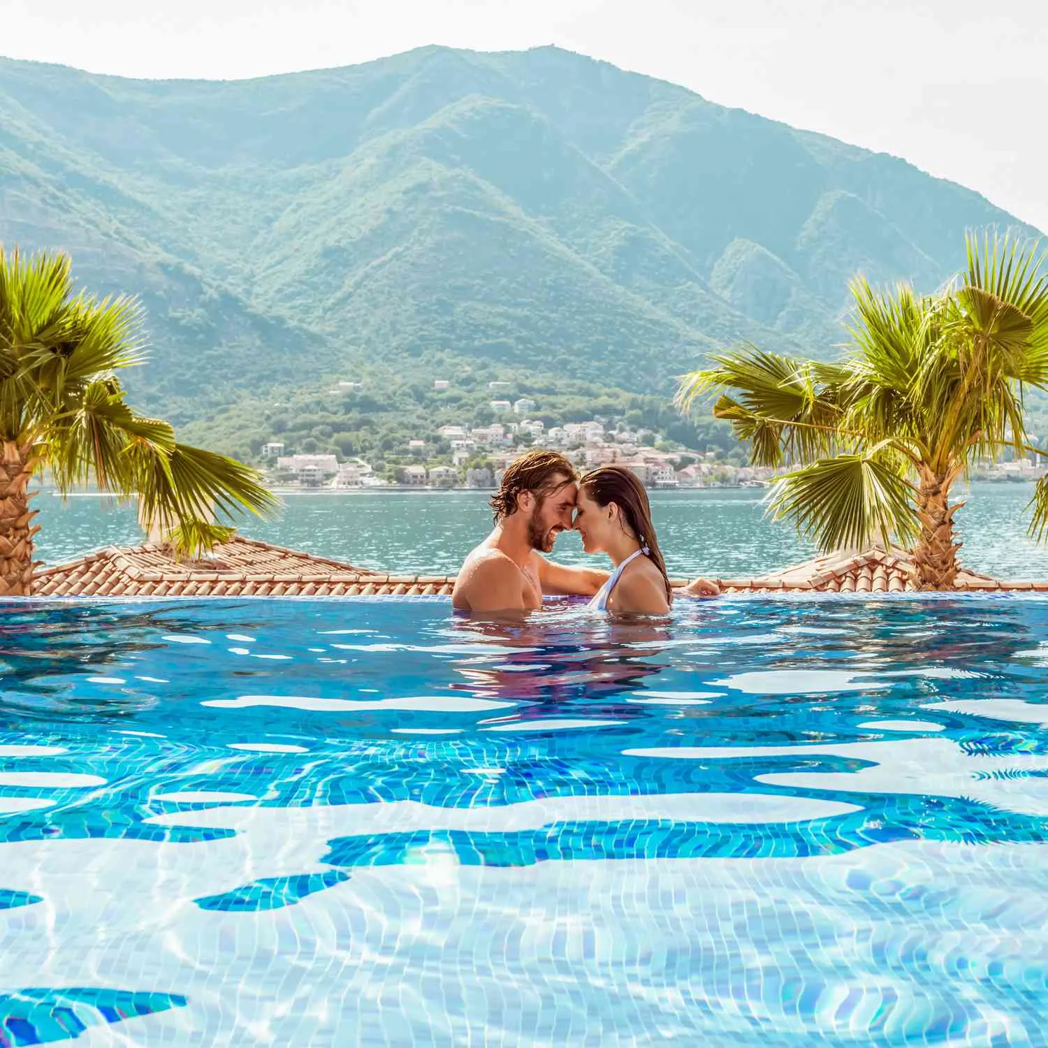 /img/7961-honeymoon-photography.webp