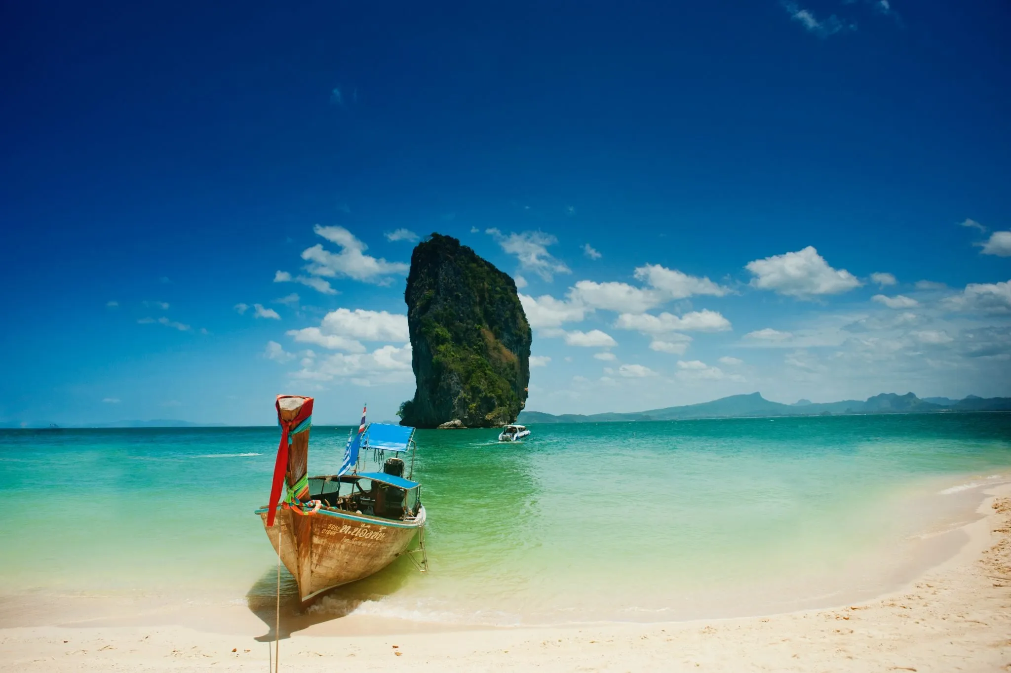 7968 couple beach honeymoon