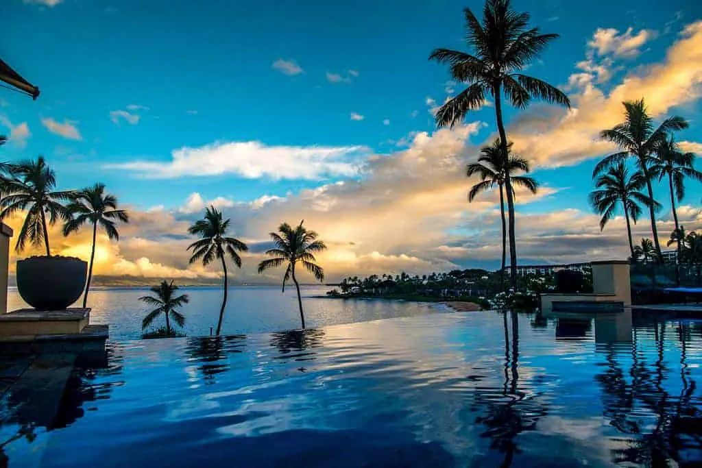 7985 resort spa hawaii