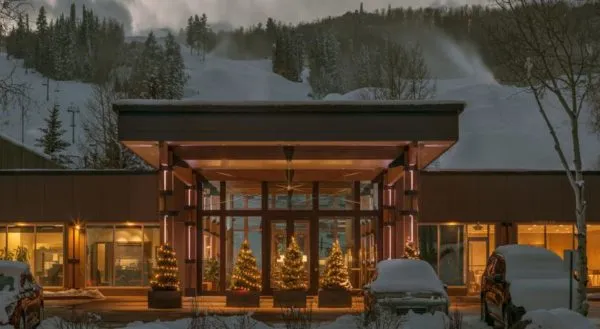 7995 aspen ski honeymoon