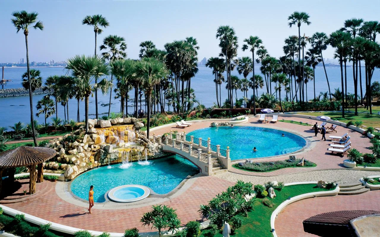 8029 luxury hotel mumbai