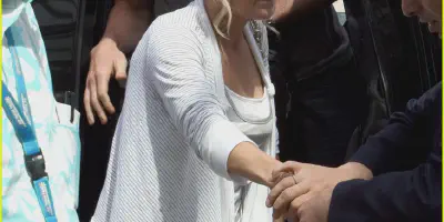/img/8044-carrie-underwood-local-culture.webp