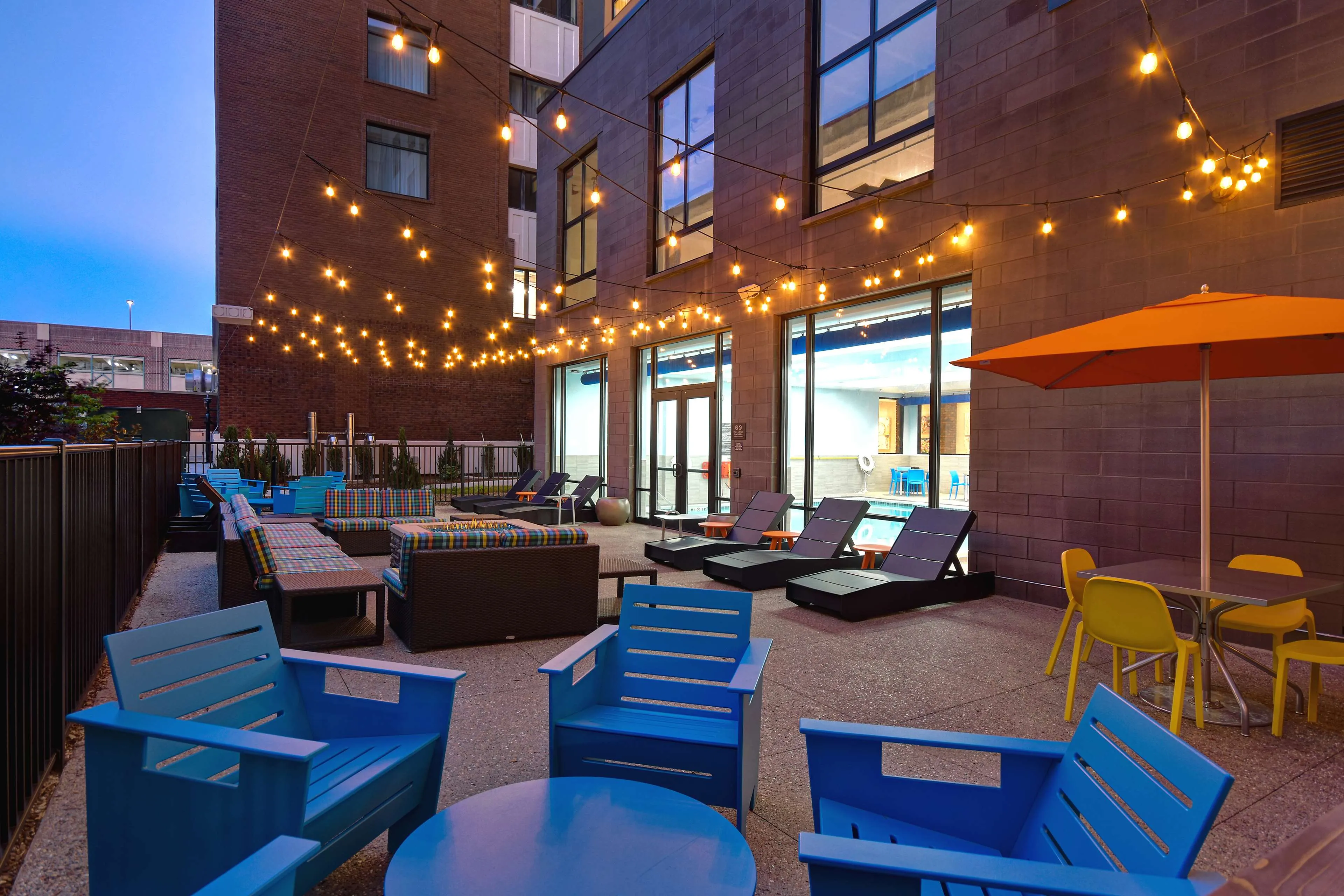 /img/8059-kalamazoo-hotel-reviews.webp