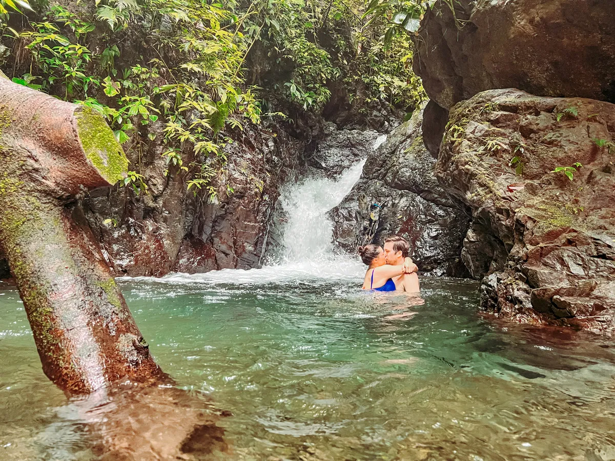 8101 costa rica honeymoon resort 3