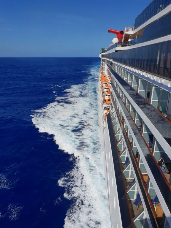 8104 princess cruises ship