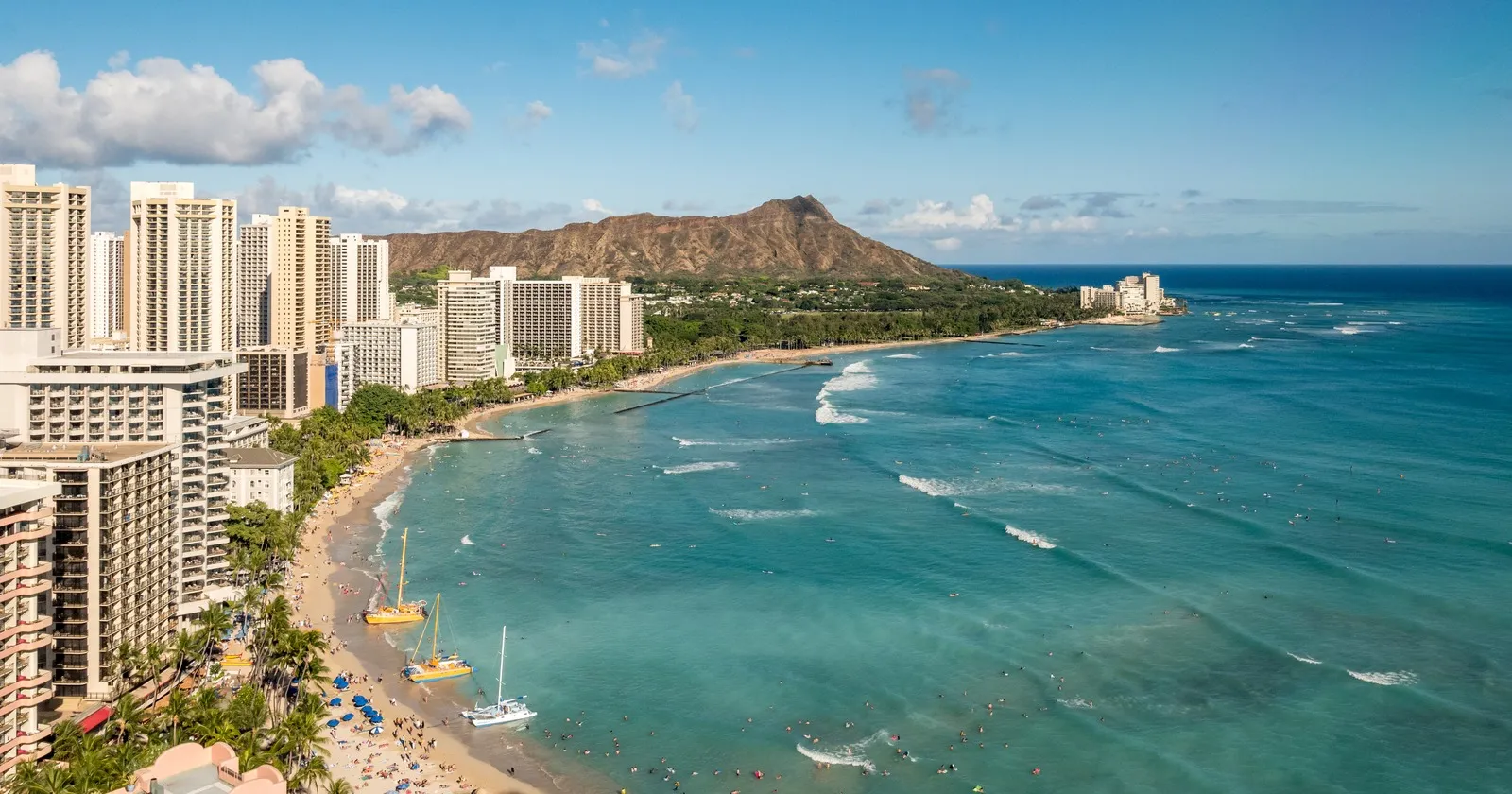 8111 waikiki beach honeymoon
